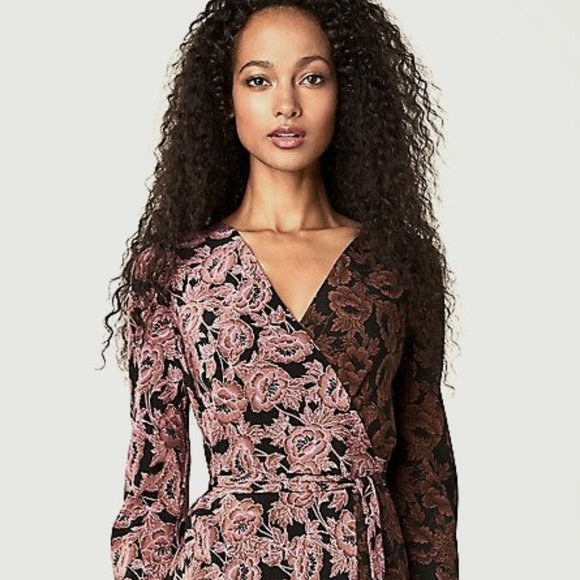 DVF Tilly Silk Twill Midi Wrap Dress in Camellias Small Multi Size Small - Picture 2 of 10